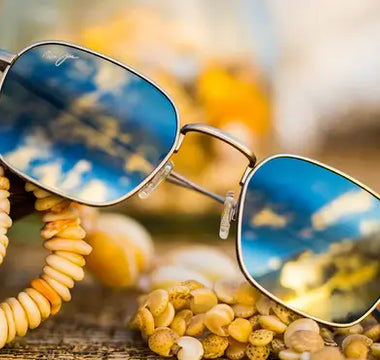 Enhance Your Vision with Maui Jim Sunglasses: A Look into Polarized Lenses and Lens Technology | Dayal Opticals Blog