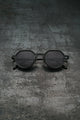 BLACK/BLACK / 46